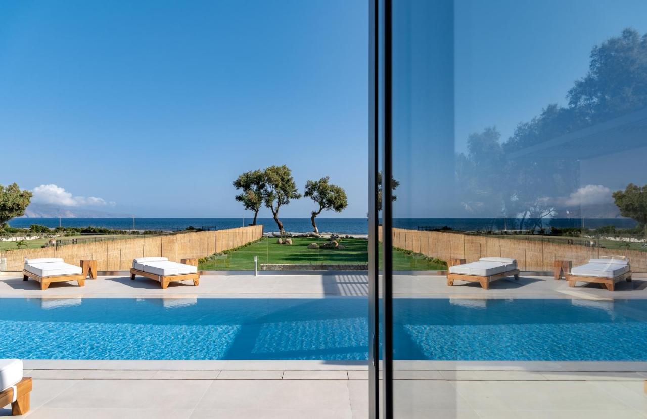 Artemis Seafront Villa, An Evanescence Sea Retreat, By Thinkvilla Ταυρωνίτης Εξωτερικό φωτογραφία
