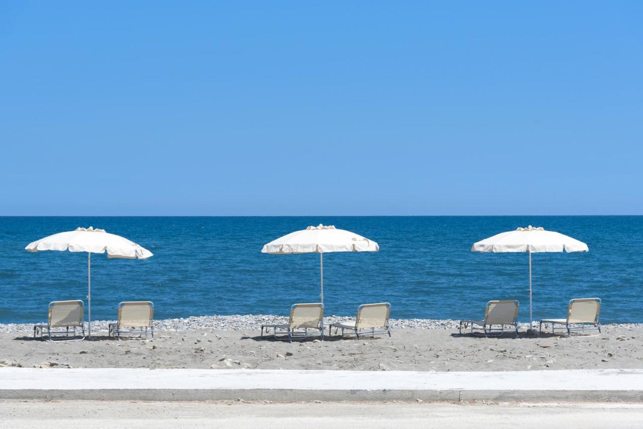 Artemis Seafront Villa, An Evanescence Sea Retreat, By Thinkvilla Ταυρωνίτης Εξωτερικό φωτογραφία